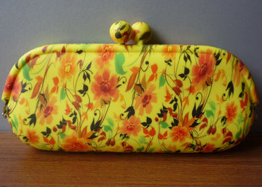 Latest design water printed silicone glasses pouch / sunglasses pouch for fashion lady and woman